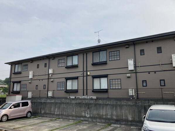 ヴィラーム アウリンコの物件内観写真